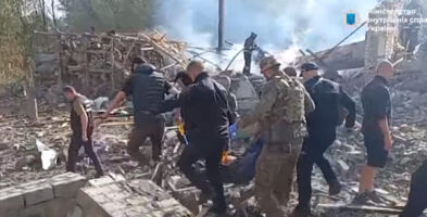 Тешка ноќ во Украина: Русија нападна со 11 дронови и пет проектили, оштетена болница
