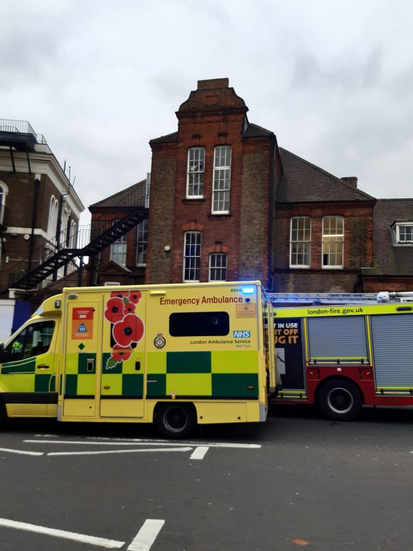 Трагедија во Лондон: во пожар во куќа изгоре петчлено семејство, меѓу жртвите има и деца