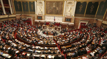 Уапсен сенатор во Франција – дрогирал пратеничка со намера да ја силува