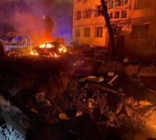 Меѓусебни напади меѓу Русија и Украина со беспилотни летала; Путин најавува зајакнување на армијата во близина на границата со Финска