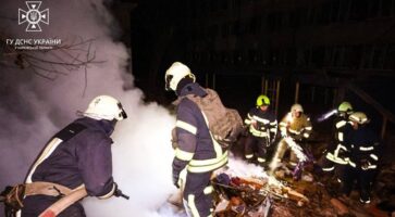 Русите со ракети ја нападнаа Украина, има мртви и ранети