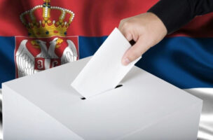 Србија утре излегува на избори: Ќе падне ли власта на Вучиќ?