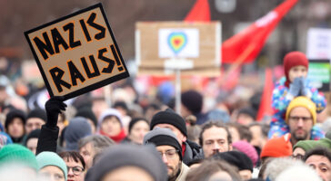 35.000 луѓе излегоа на улиците на Франкфурт: „Да ја одбраниме демократијата“