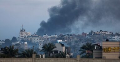 Британски хирург: Газа е најлошото нешто што сум го видел во мојот живот