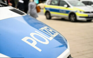 Во средно училиште во Германија убиена ученичка, еден ученик во бегство