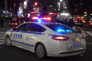 Драма во Америка: Десетгодишно момче убило свој врсник со пиштолот на неговиот татко
