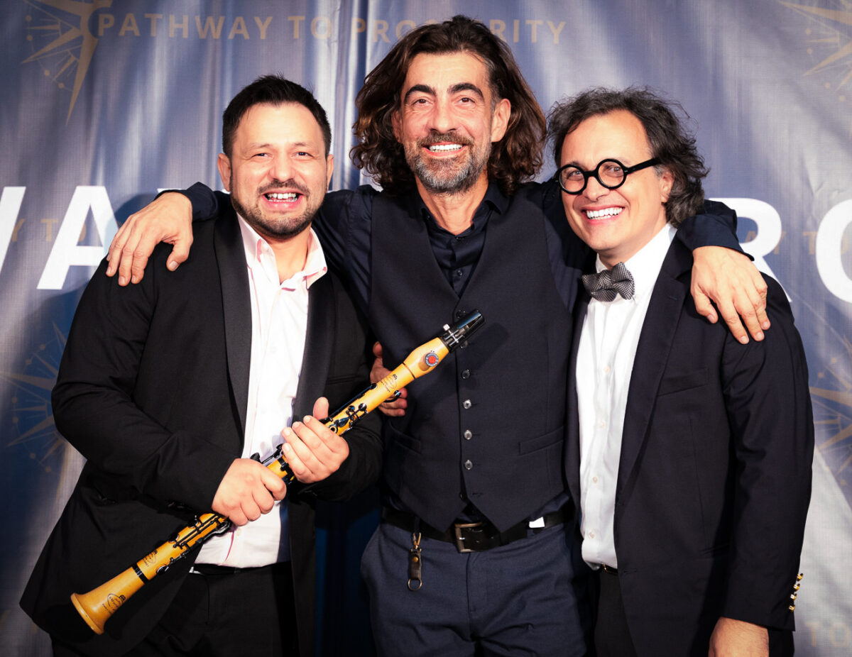 Распродаден првиот, закажан втор концерт на Дуке Бојаџиев, Крсте Роџевски и Исмаил Лумановски во Филхармонија