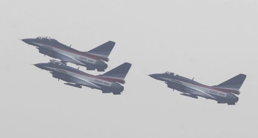 Расте тензијата поради Тајван: Кина воведе санкции за пет американски производители на воена опрема