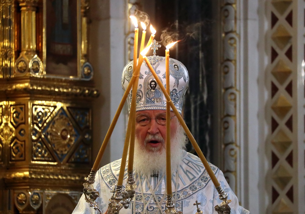 Руски свештеник се соочува со протерување оти одбил да се моли за победа над Украина