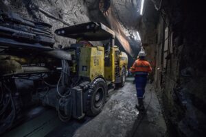 Седум работници повредени во рудник во Србија при транспорт на сулфурна киселина: три лица се во тешка состојба