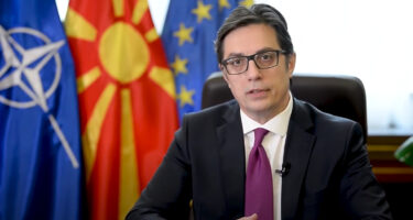 Честитка од претседателот Пендаровски до српската заедница по повод празникот Свети Сава