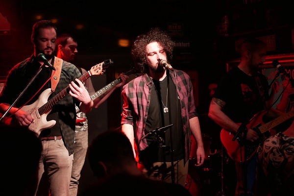 Epidemik - Еден од најдобрите трибјут бендови на Pearl Jam на 29 март доаѓа во Скопје