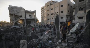 Израел продолжи жестоко да ја бомбардира Газа, ОН: На север владее целосен хаос