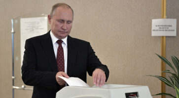 Конечна потврда: Путин ќе има тројца противканидати на изборите, а сите имаат ист став за Украина