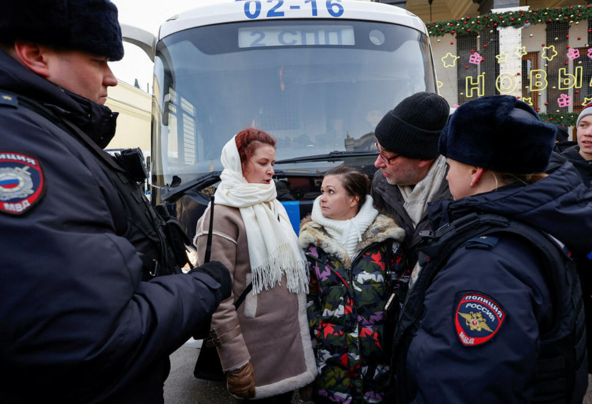 Најмалку 27 лица се приведени на протестот против воената мобилизација во Москва