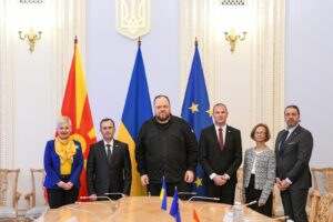 Средба на претседателите на Собранијата на Македонија и Украина, Митрески и Стефанчук