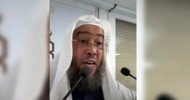 Франција протера исламски проповедник затоа што мразел жени и Евреи