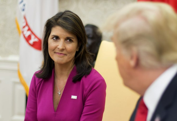 Хејли: Кандидатурата на Трамп за претседател би била самоубиство за САД, но Бајден е поопасен од него
