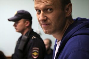 „Навални требаше да биде разменет за руски платен убиец пред неговата смрт, Путин се откажа во последен момент“, објави „Медуза“