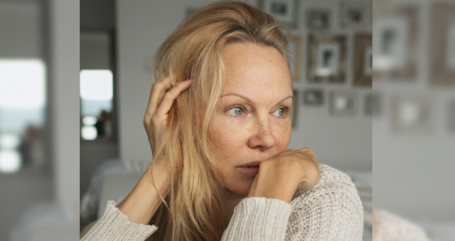 Памела Андерсон позираше без шминка за магазин: „Го правам тоа за сите девојки“