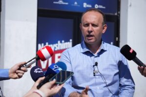 Албанската коалиција ВЛЕН: Во идната Влада ние сме гаранцијата за уставните измени