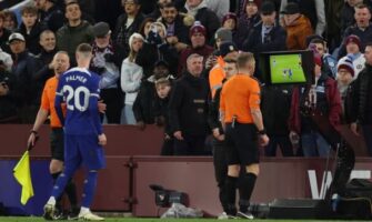 (Видео) Челси на „Вила парк“ се врати од 0:2, ВАР му ја украде победата во 96.минута