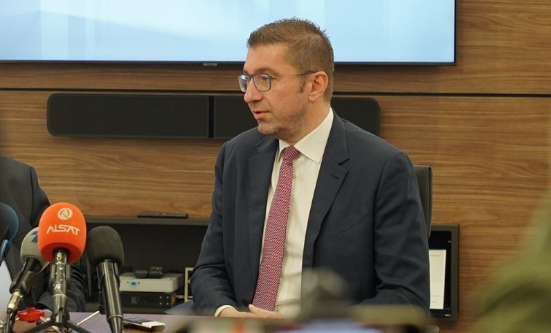Мицкоски: Правилото победник со победник е прекршено, Владата ја формира мнозинството во парламентот