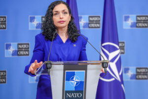 Османи: Белград ја спречува интеграцијата на Србите во институциите на Косово