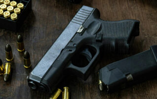 САД и доставија на Украина 5.000 парчиња оружје запленети од Иран