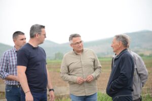 Трипуновски: Системите за наводнување се руинирани и неисчистени, водата повторно и оваа година ќе биде проблем за оризопроизводителите