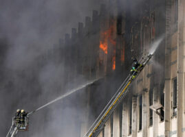 Украинската термоцентрала целосно уништена од руското гранатирање, четворица цивили загинаа