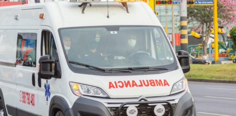 Автобус излета од патот и се преврте во Перу: најмалку 10 загинати меѓу нив и шестмесечно бебе