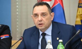 Вулин до германската министерка Бербок: Вучиќ нема да стои мирно пред германските сили
