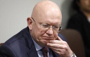 Небензја: Русија е категорично против резолуцијата за Сребреница