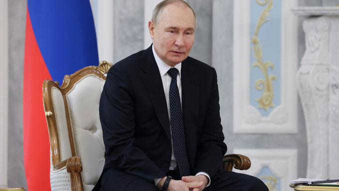 Путин: Русија ќе разговара за мирот во Украина само со легитимните лидери во Киев