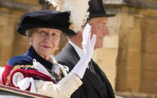 Британската принцеза Ана, помладата сестра на кралот Чарлс е отпуштена од болница по повреда на главата