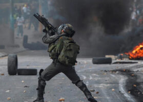 ИДФ погоди 35 цели низ Газа, командантот на групата Хамас загина во борбите