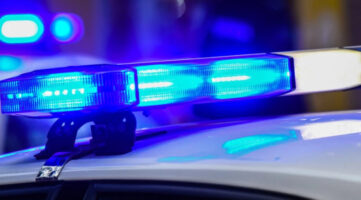 Комбе излета од патот во река во Пакистан, загинаа 16 лица