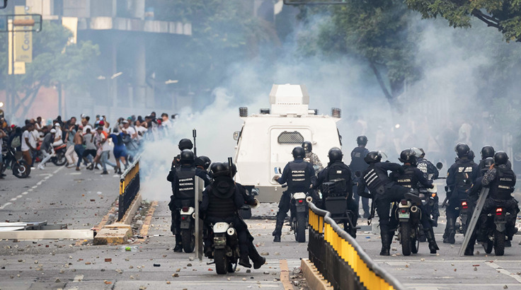 Венецуела во хаос: властите обвинуваат за хакерски напади од Северна Македонија