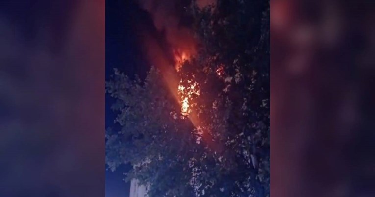 (Видео) Седум загинати во пожар во станбена зграда во Ница