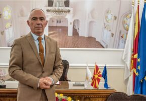 „Покажавте голема пожртвуваност и без вас исходот можеше да биде катастрофален за Битола“: Коњановски со иницијатива за доделување на награда за пожарникарите