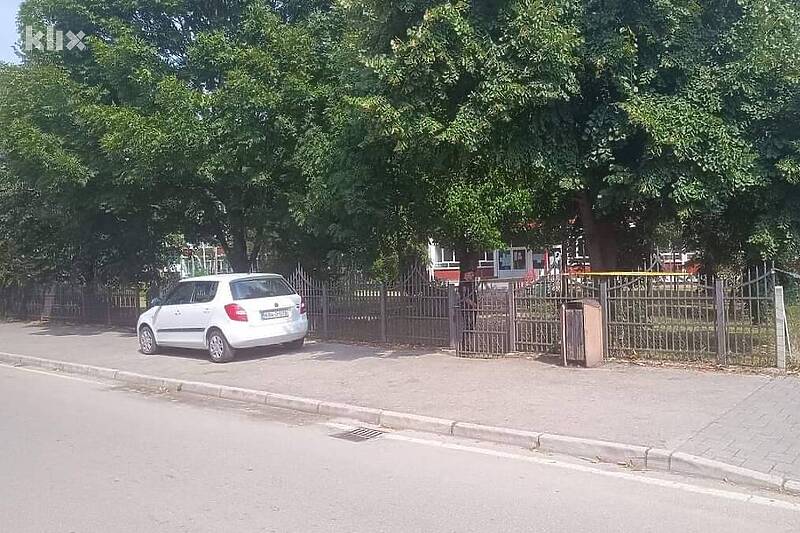 (Видео) Пукање во средно училиште во Босна и Херцеговина, тројца мртви