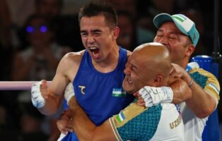 Драма на ОИ: Славејќи го златниот медал, доживеал срцев удар