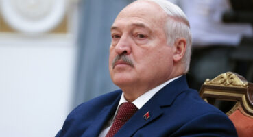 Лукашенко: Да седнеме на маса и да ја завршиме војната во Украина