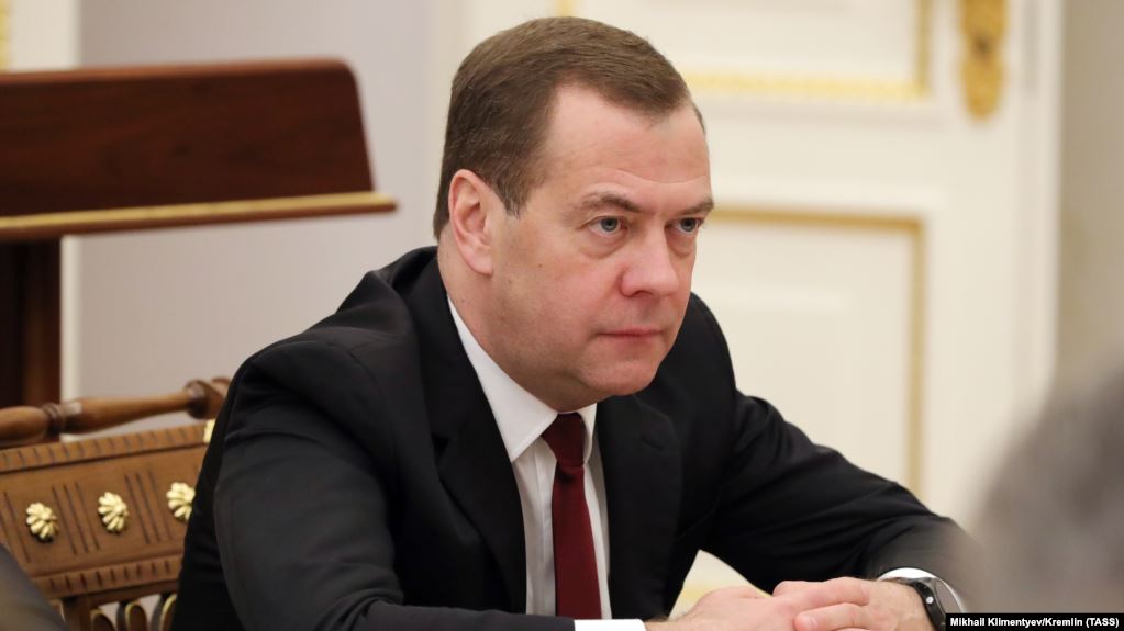„Го уапсивте Дуров, би можеле и Цукерберг“: Медведев ја повика Франција да го приведе сопственикот на „Мета“