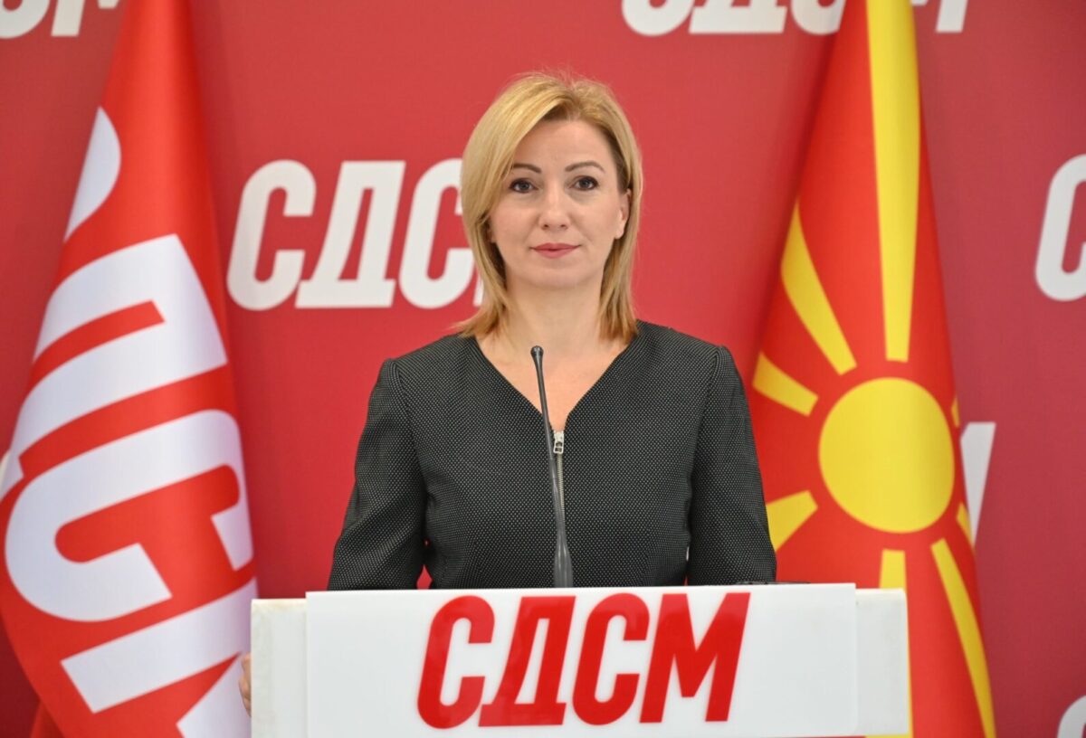(Видео) Кузеска: Мицкоски го правда скандалот во Бугарија со смешни изјави