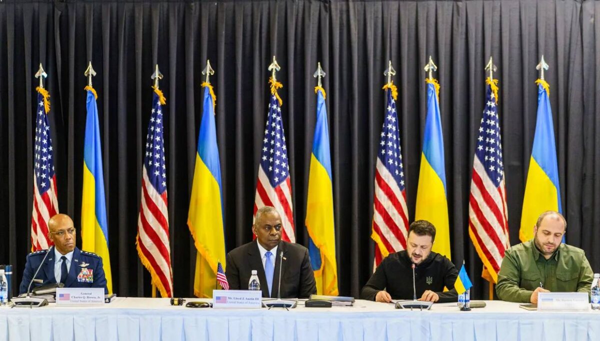 Министерот Мисајловски на состанок на Контакт-групата за Украина