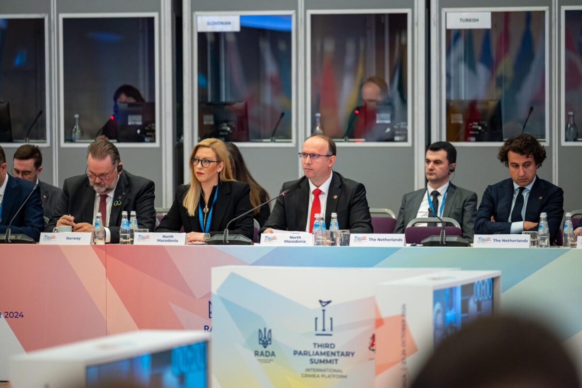 Гаши за Украина: Ова не е и не смее да биде битка само на Украина, ова е и наша битка, на сите демократски сили