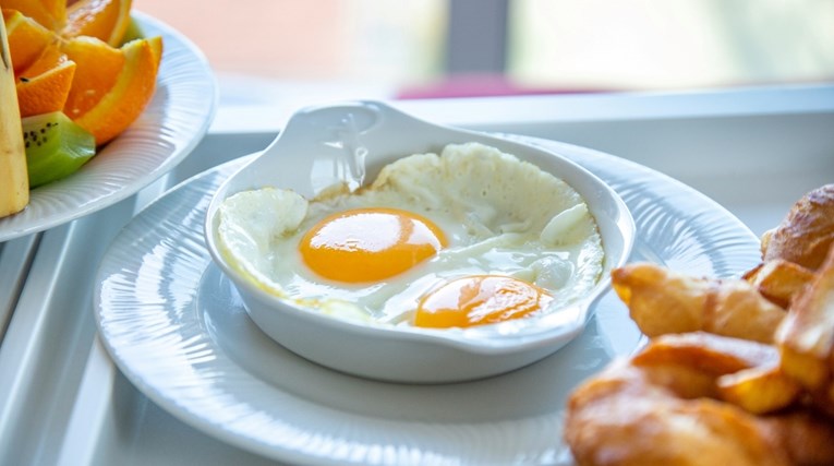 Нутриционистите: Ако имате над 40 години и сакате да изгубите тежина, јадете пет намирници