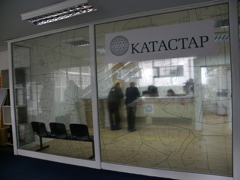 Од денес стапуваат на сила новите цени на услугите во Агенцијата за катастар на недвижности, намалени и до 75%